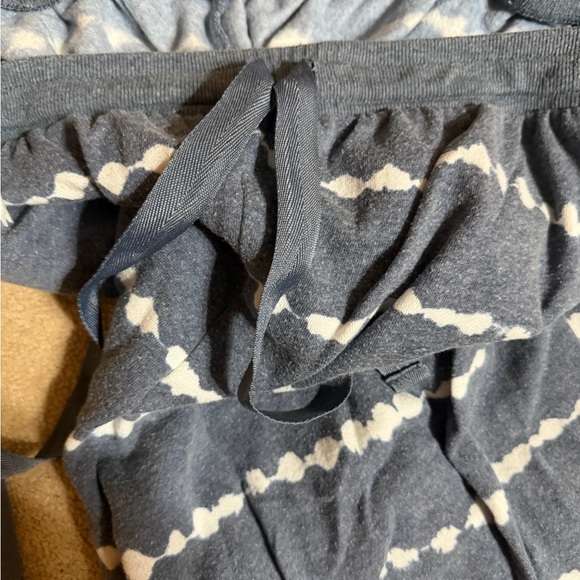 Secret Treasures Women’s Lounge Set - Picture 5 of 5